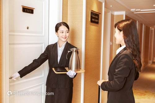 貼身管家 酒店服務(wù)中的個性化管理與卓越體驗